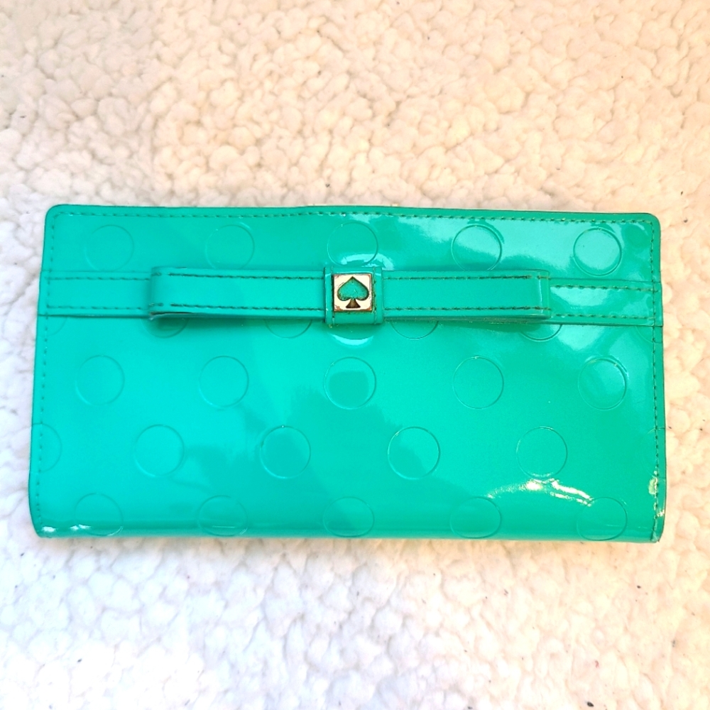 Kate Spade green polka dot patent vegan leather wallet